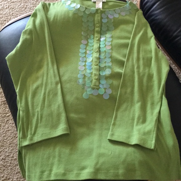 Summer Top With Embellishments - Picture 5 of 7